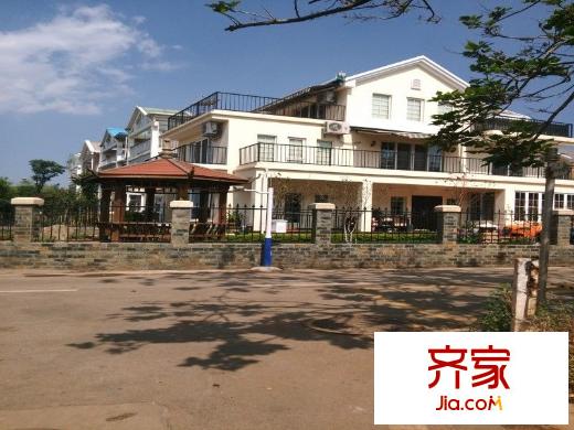 阳光海岸外景图