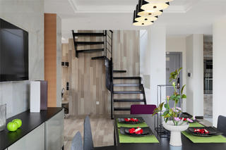 跃层公寓装修楼梯设计