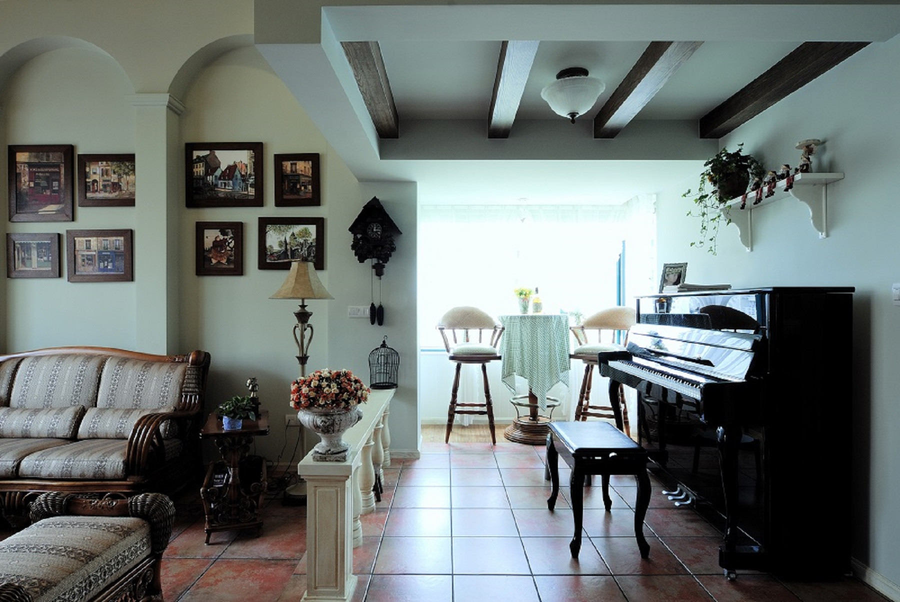 古典美式别墅钢琴区