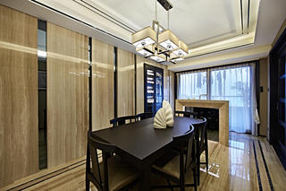 新中式三居装修餐桌图片