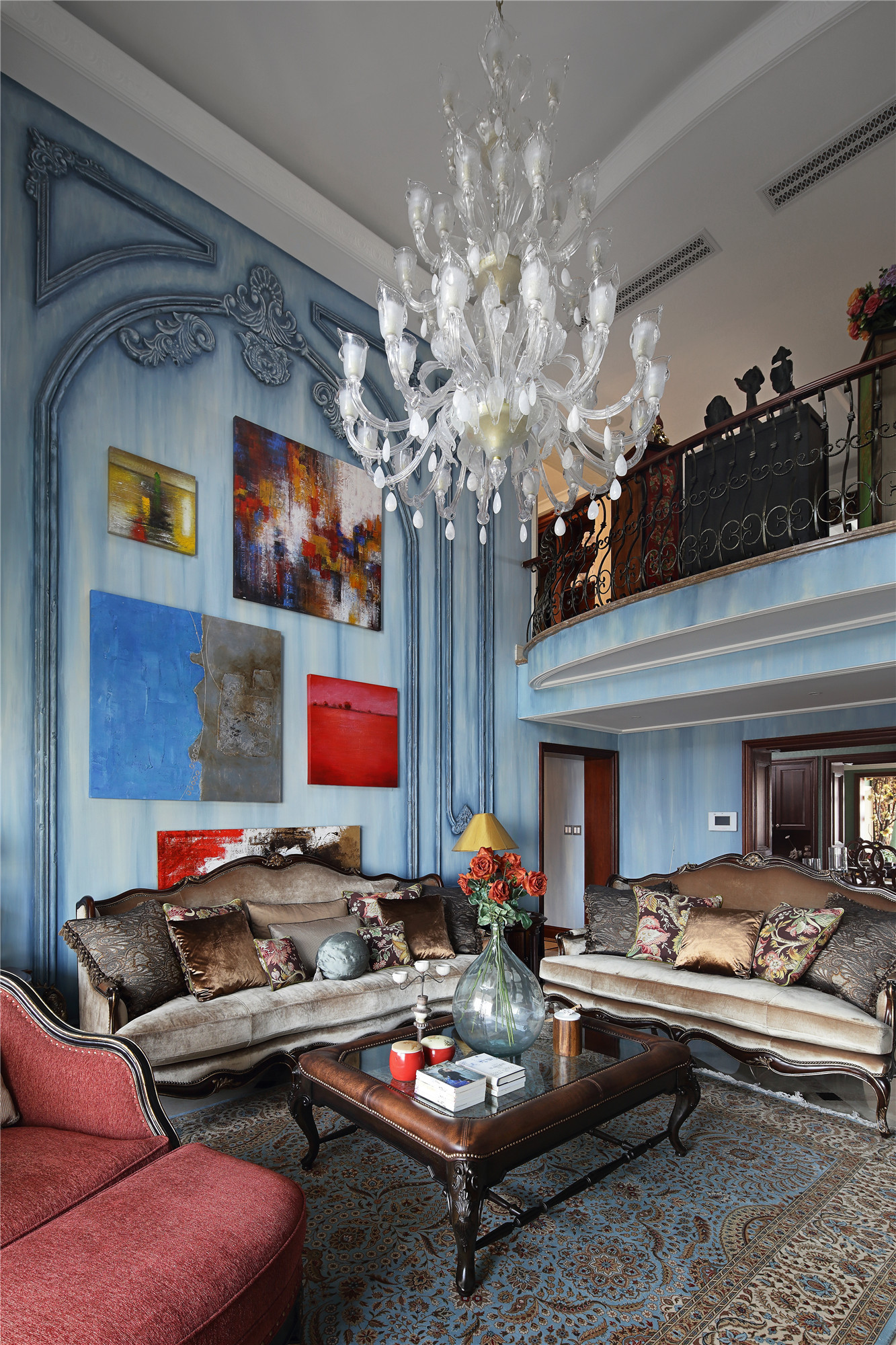 混搭风格,别墅装修,20万以上装修,140平米以上装修,沙发背景墙,蓝色