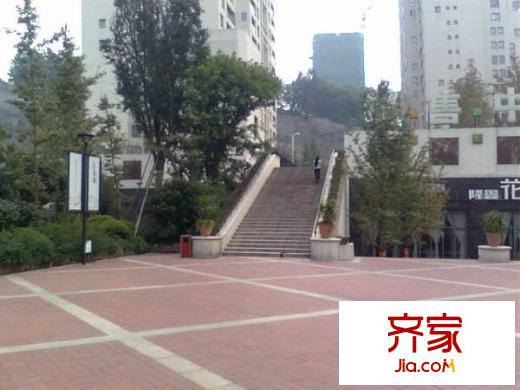 隆鑫花漾四季外景图