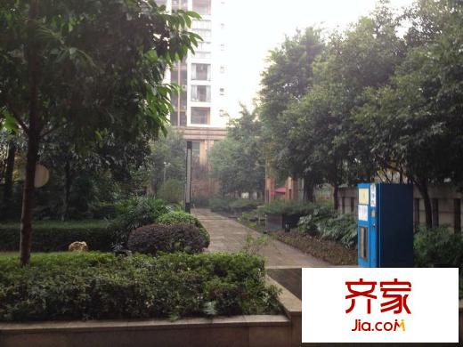 东和城外景图