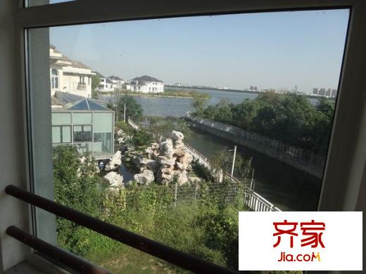 银丽高尔夫别墅三期