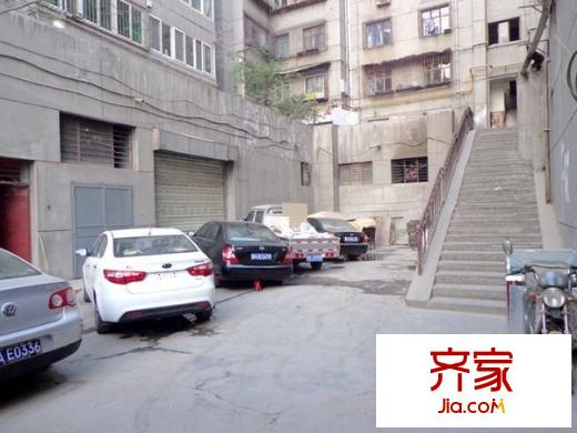 荣达物业家属院