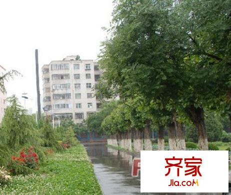 西太华工贸家属院