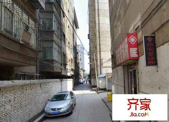 甘肃省投资公司家属院