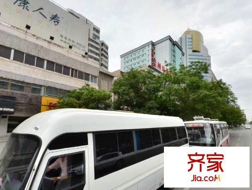 东岗西路人行兰州中心支行家属院外景图