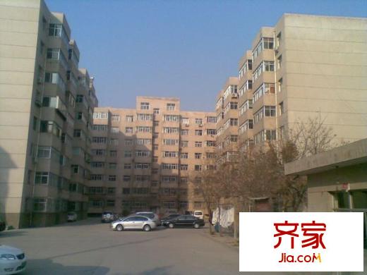 一只船工行家属院
