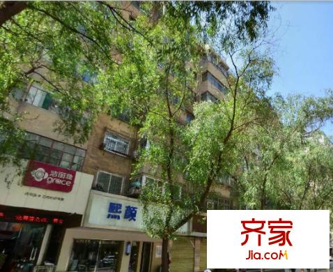 四毛厂家属院