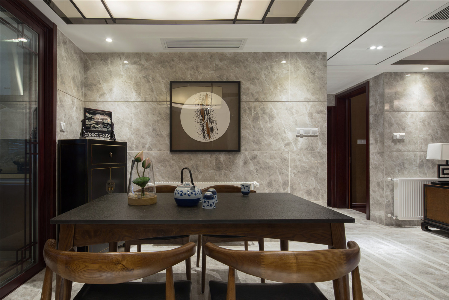 中式风格,140平米以上装修,三居室装修,20万以上装修,餐厅,餐厅背景墙,装饰画,灰色