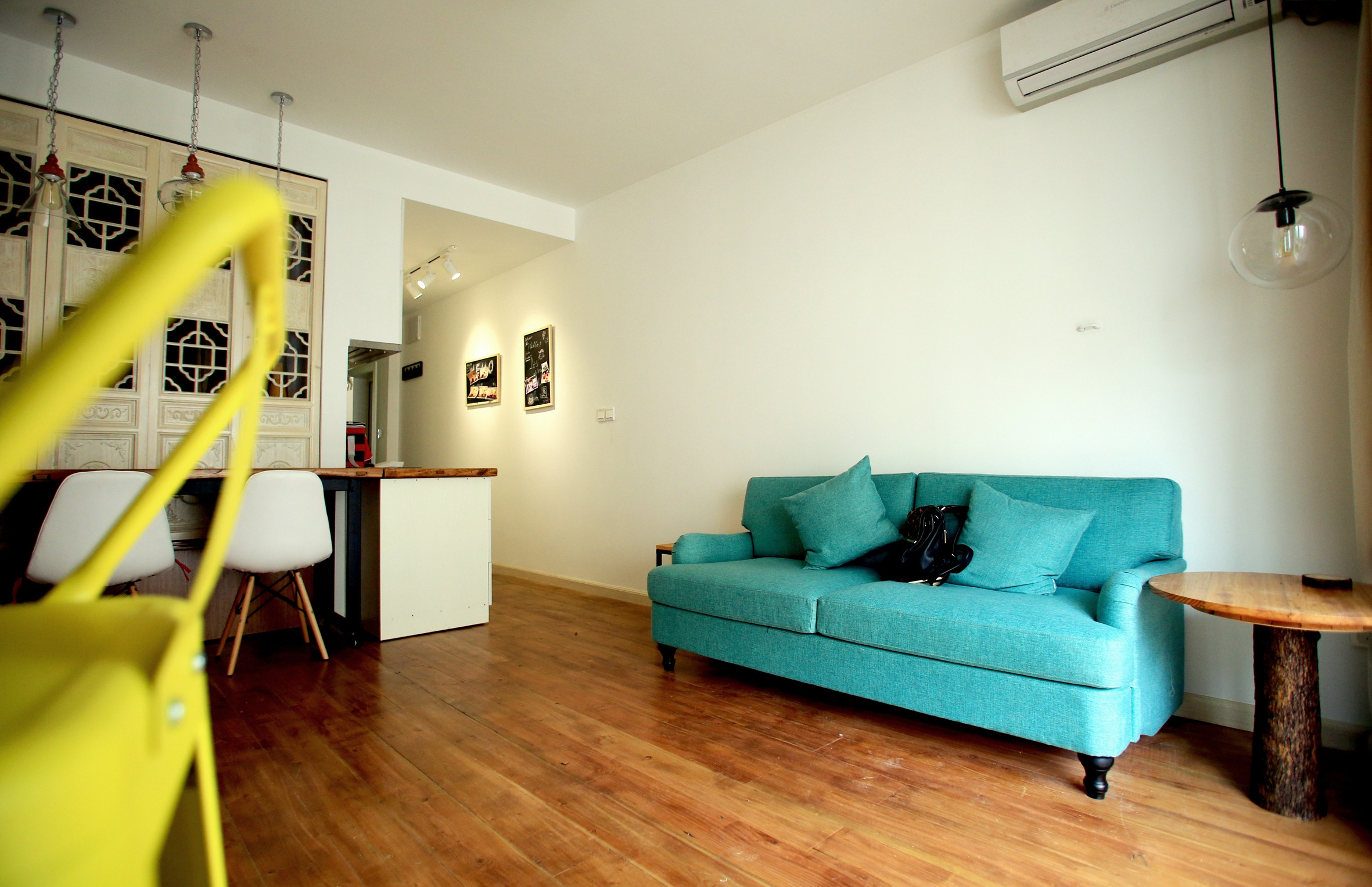 小户型单身公寓装修沙发图片