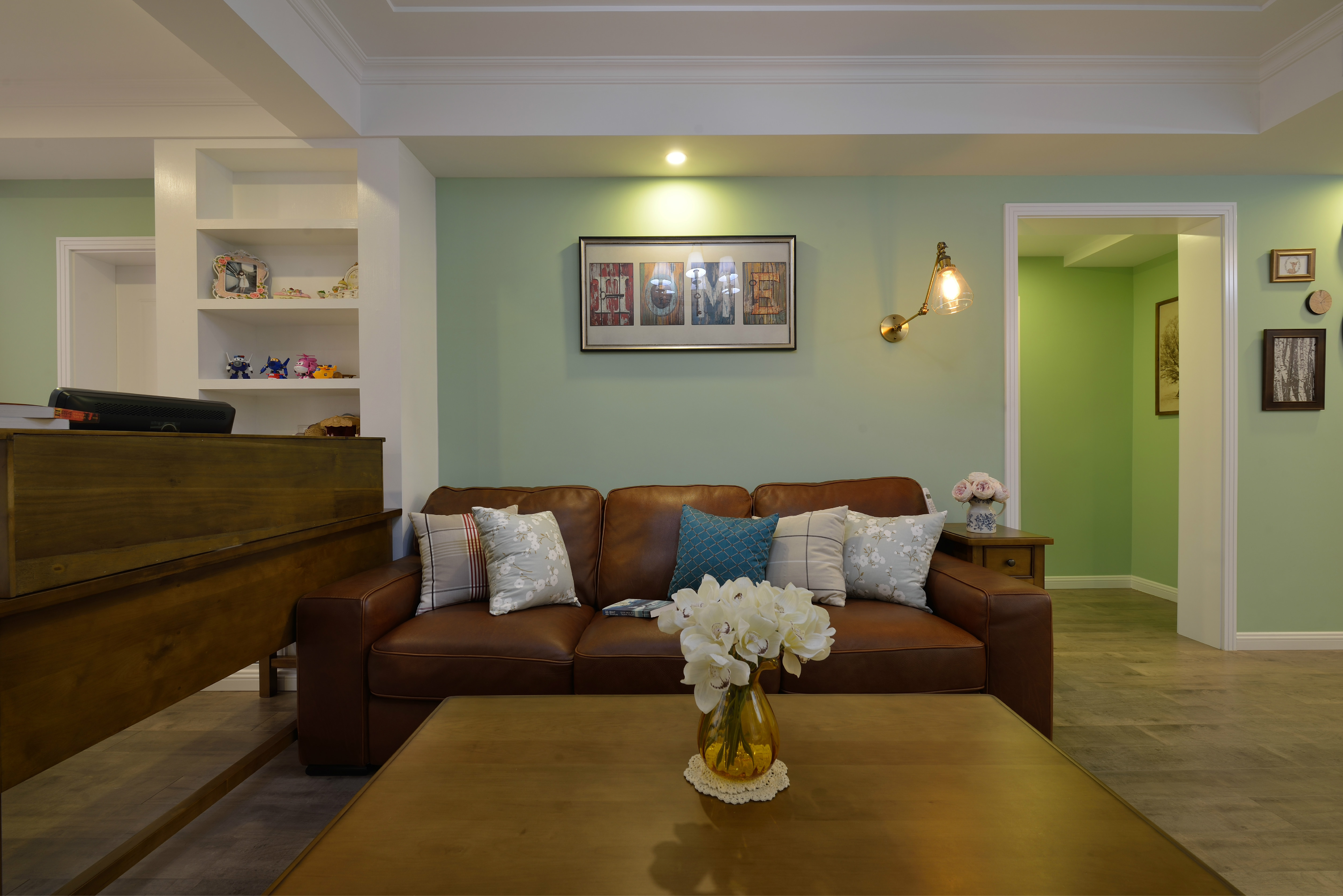 美式风格,15-20万装修,二居室装修,80平米装修,客厅,沙发背景墙,绿色