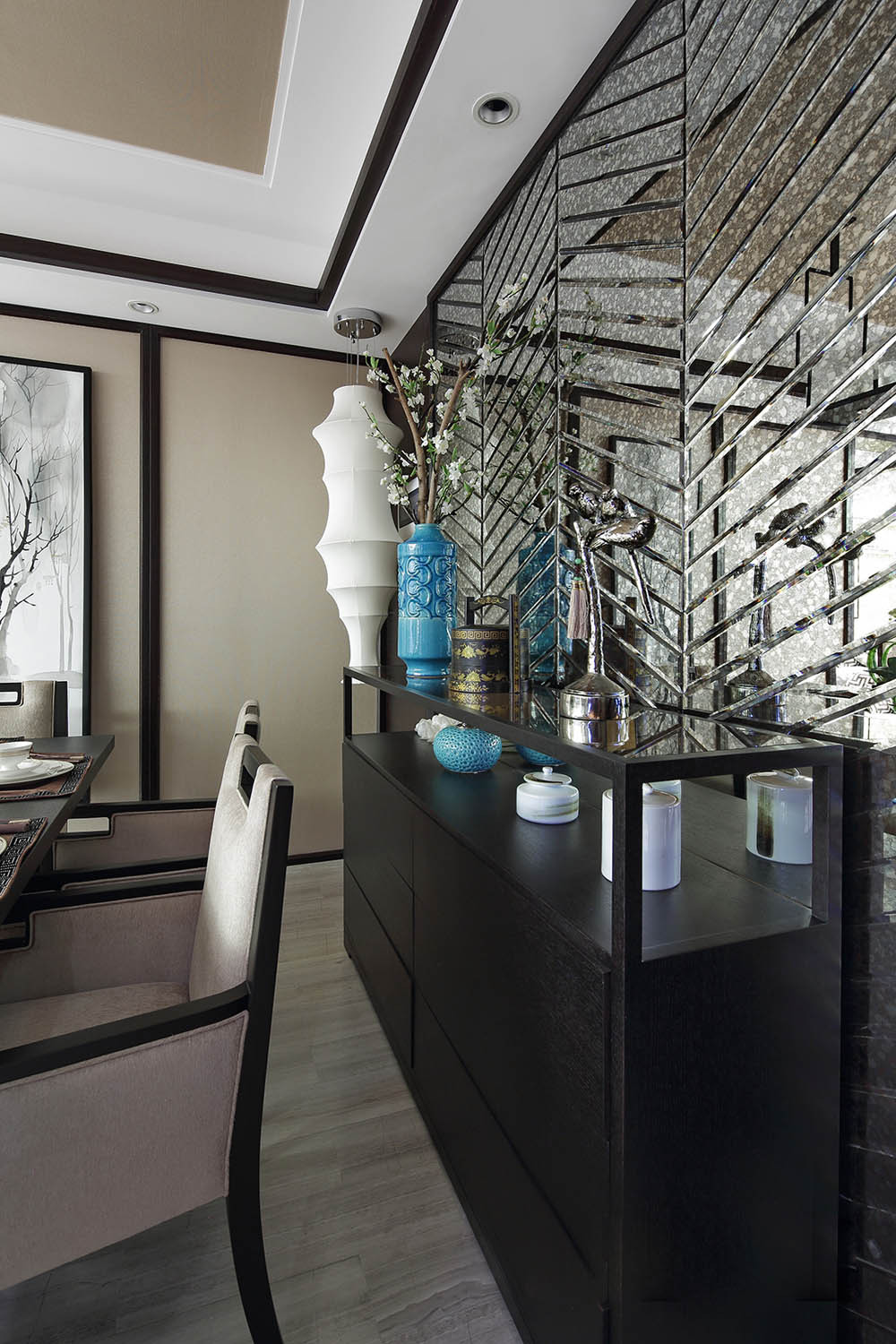 中式风格,三居室装修,20万以上装修,100平米装修,餐厅,餐边柜,黑色