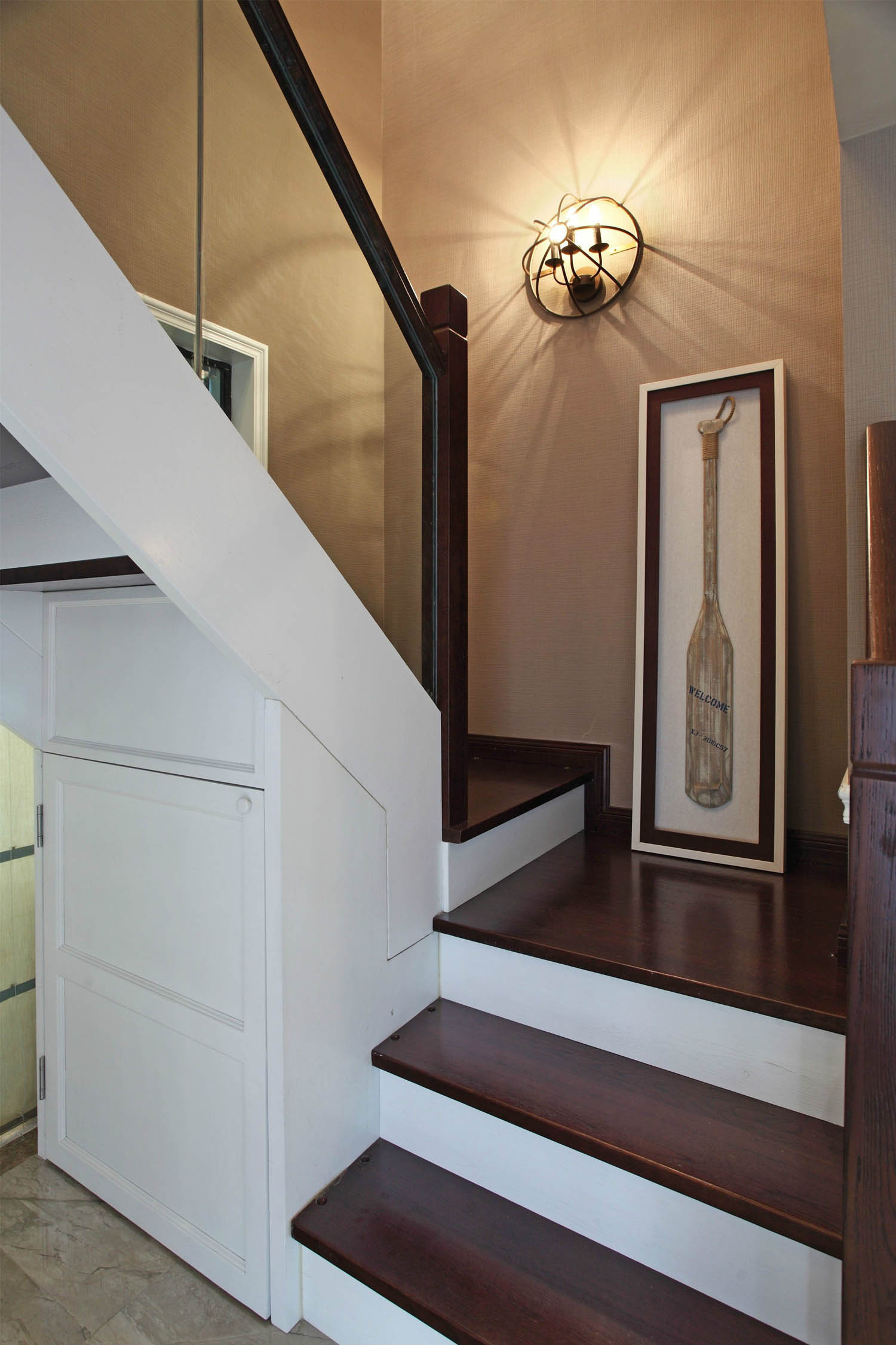美式风格别墅装修楼梯图片