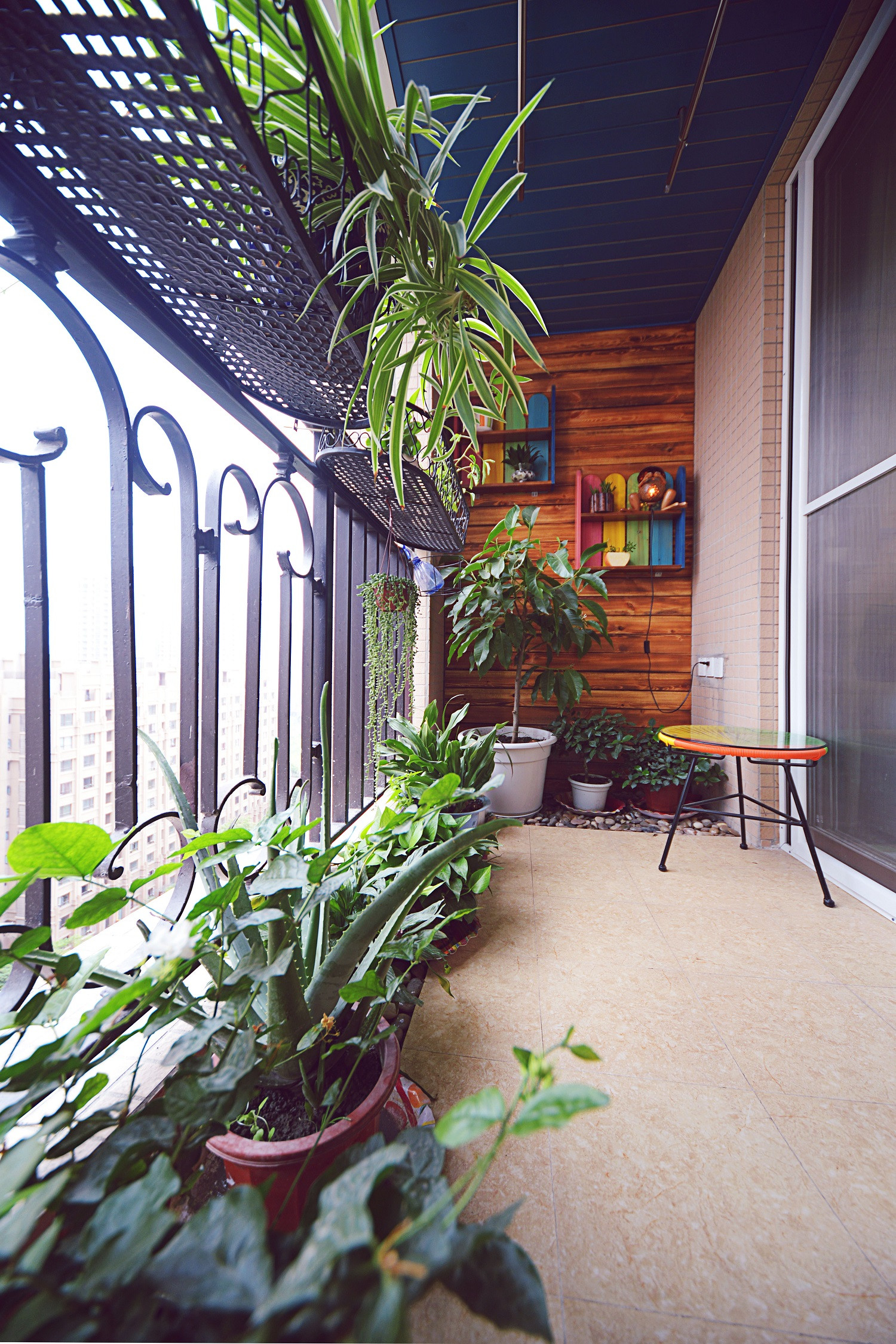 地中海风格,110平米装修,15-20万装修,三居室装修,阳台,花园,室内植物,绿色