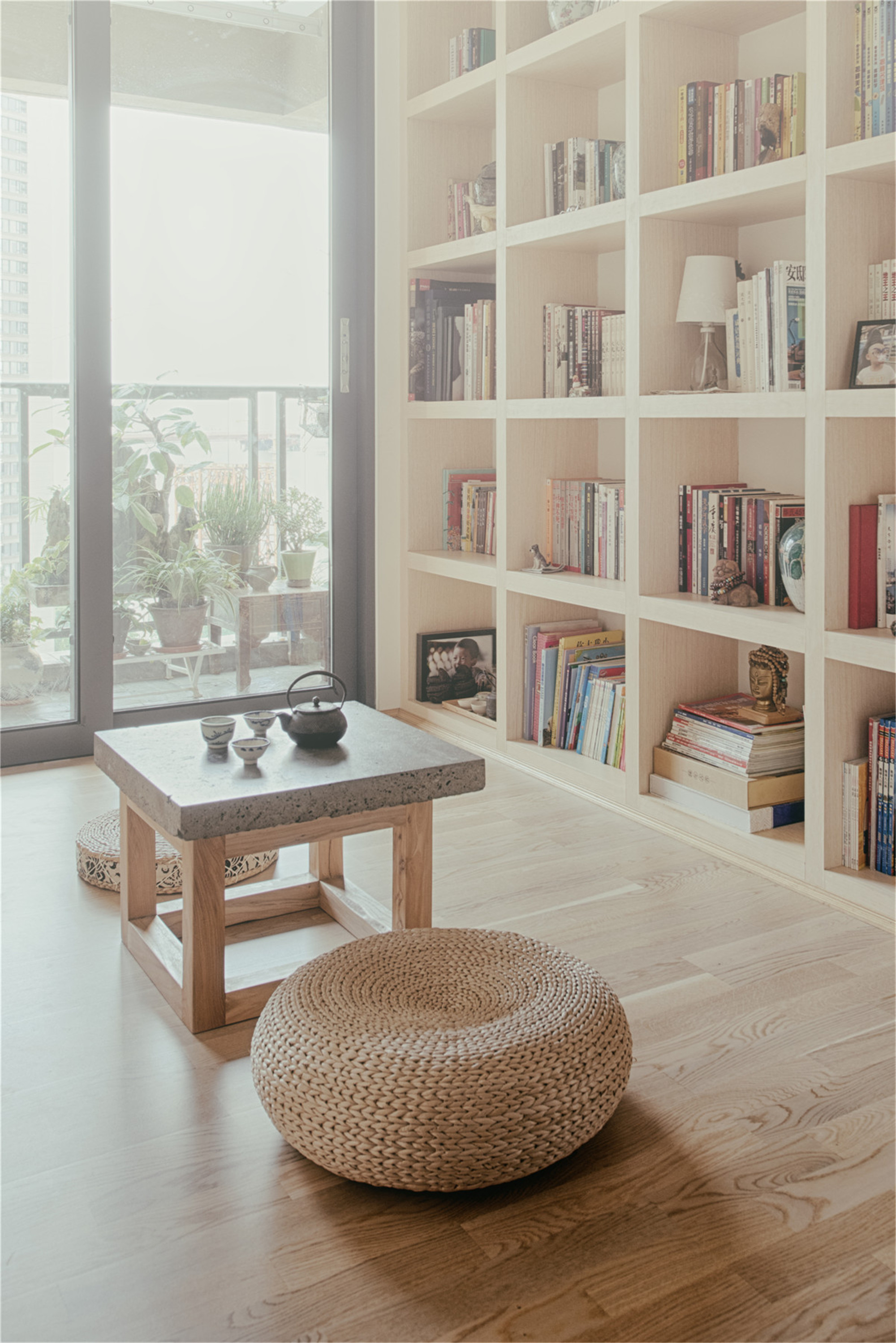 日式简约风装修书房茶台设计