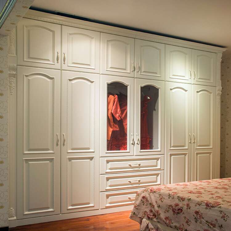 居里亚全屋定制欧式简约田园风衣柜