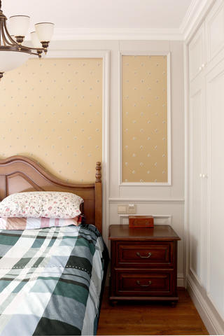 美式风格二居装修床头柜图片