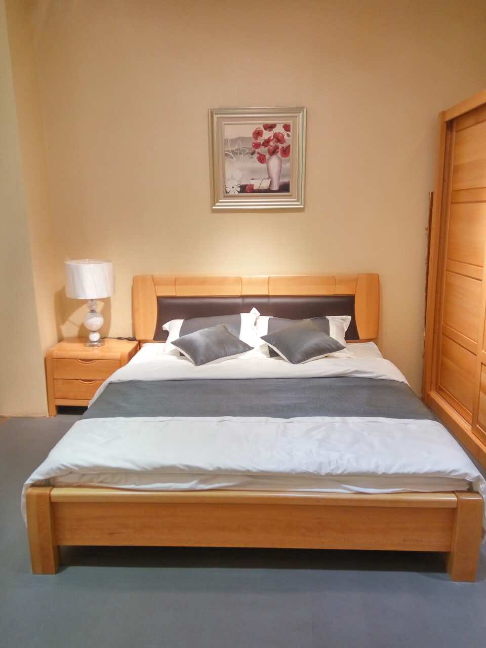 【瑞丰家具】2803#原木色大床