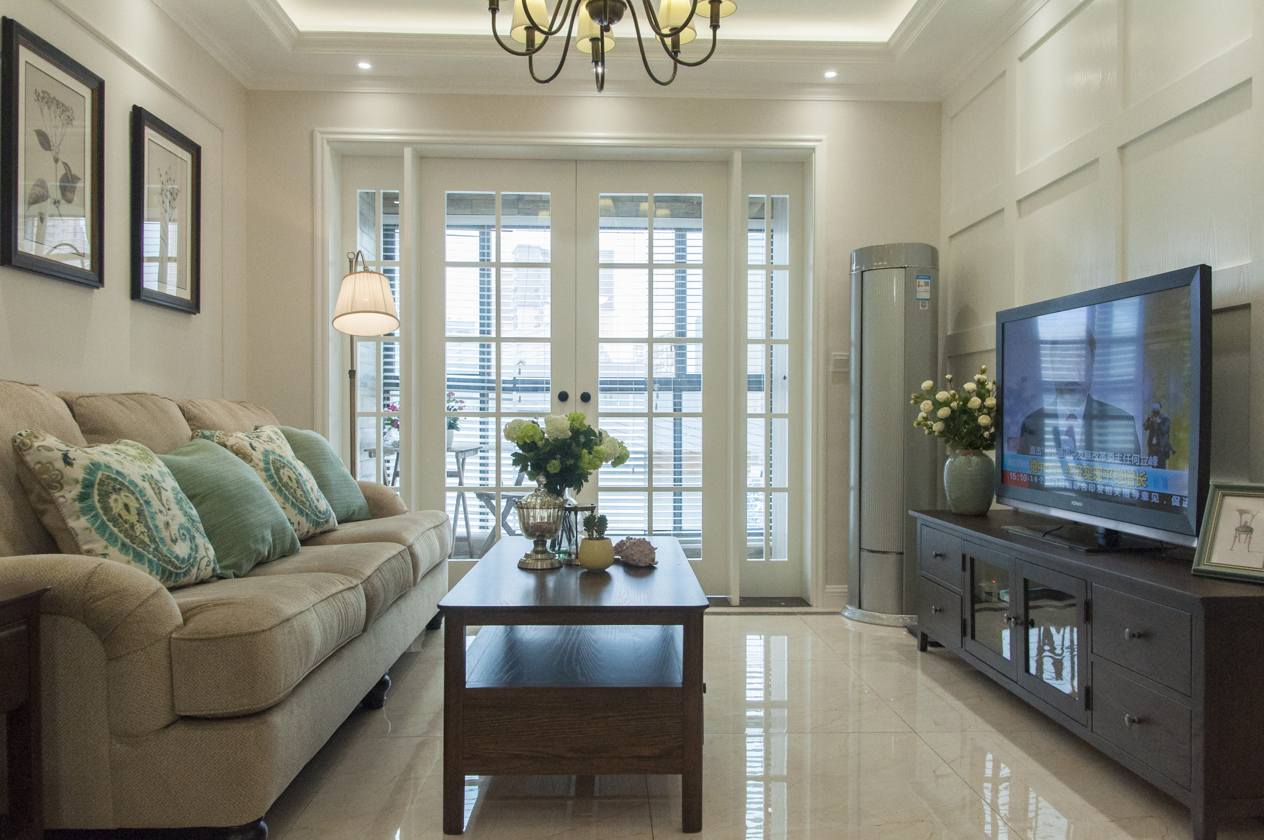 美式风格,15-20万装修,二居室装修,80平米装修,客厅,电视背景墙,白色