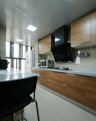 现代三居装修厨房实景图