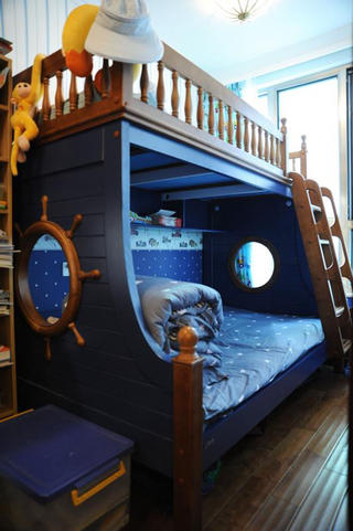 70平美式二居装修儿童床图片