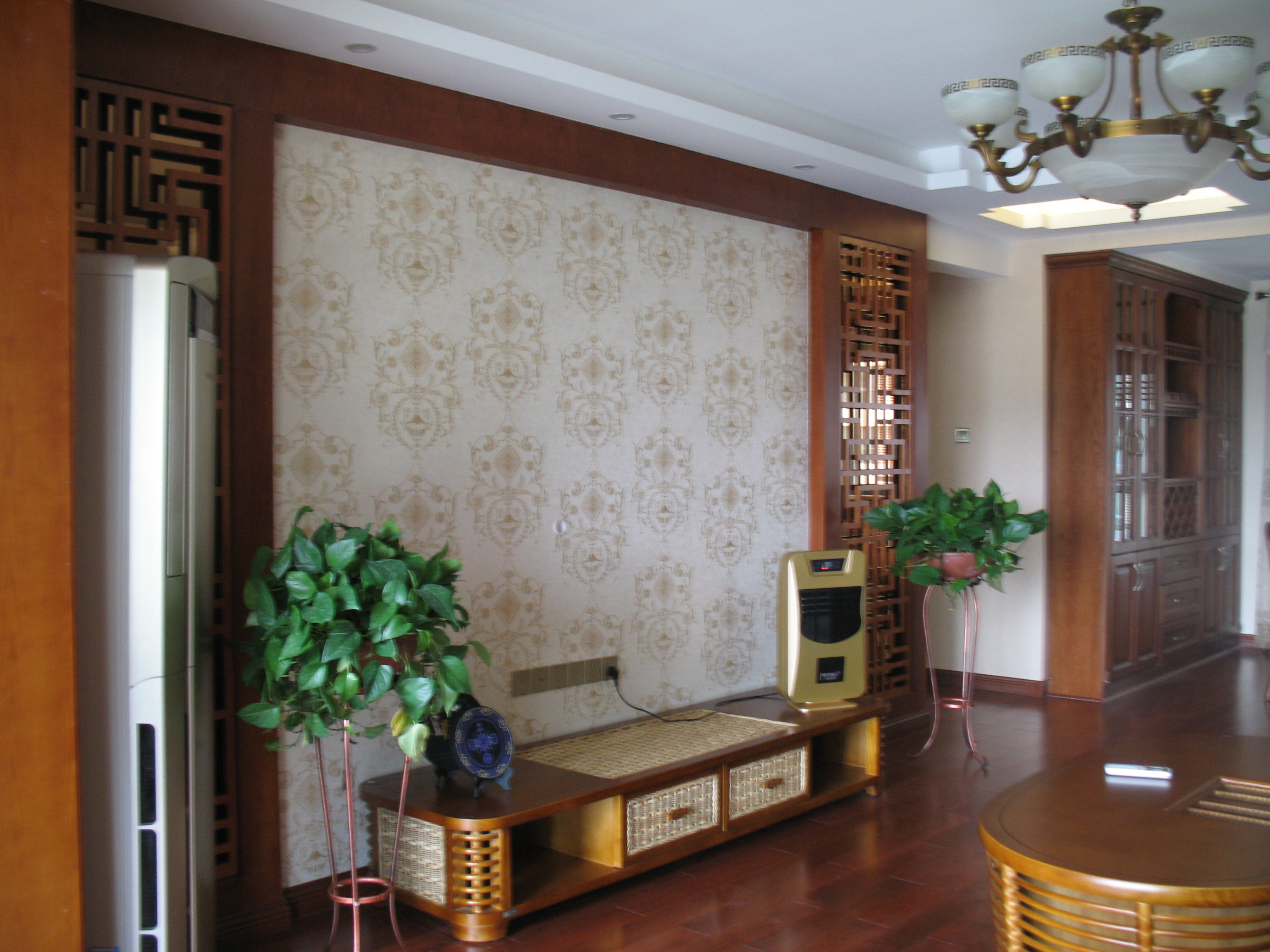 中式风格,130平米装修,三居室装修,20万以上装修,客厅,壁纸,电视柜,电视背景墙,白色