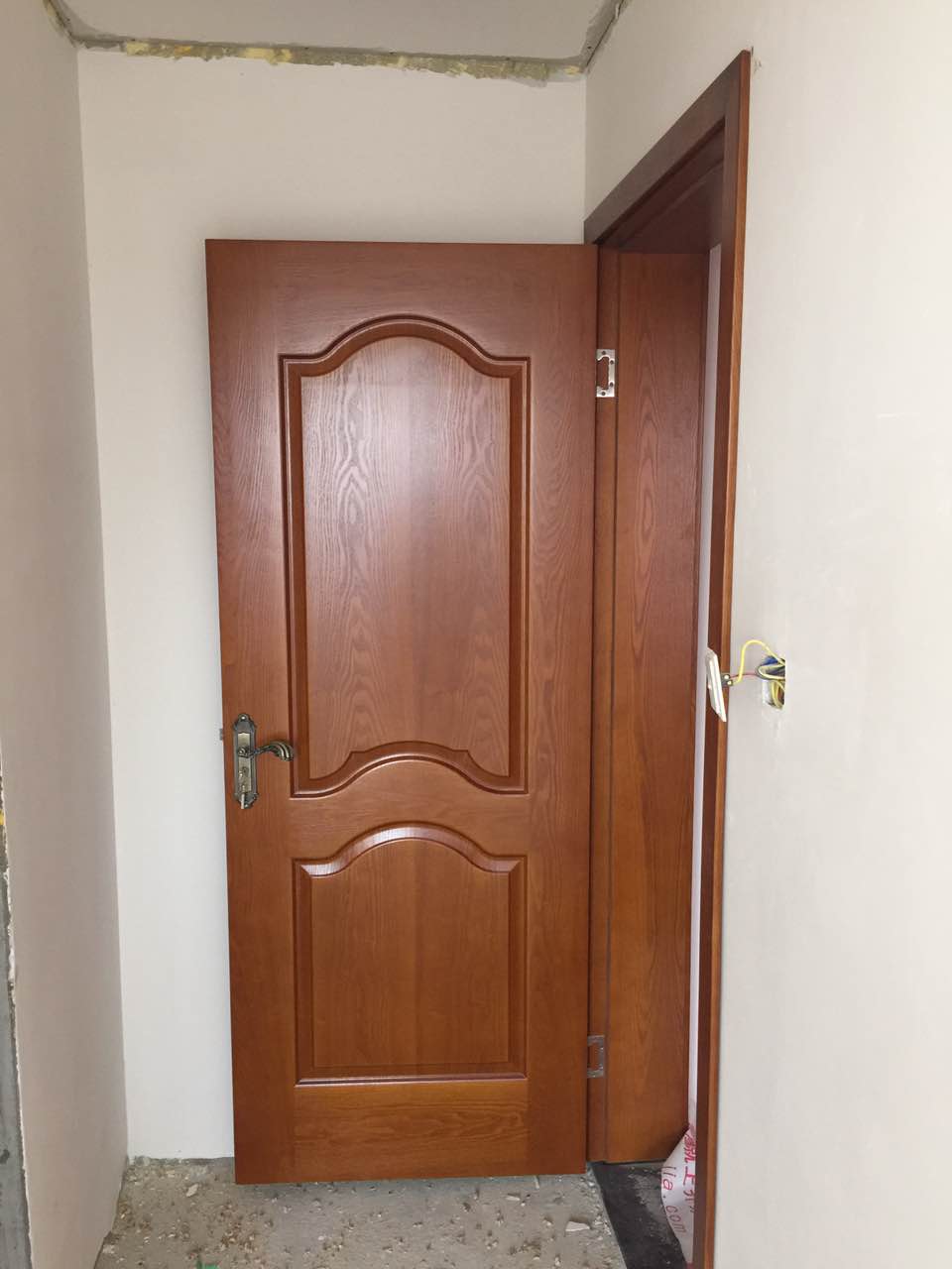 成都川王木门指接实木烤漆卧室门ck33-1