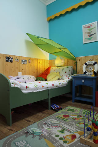 110㎡二居室装修儿童床图片