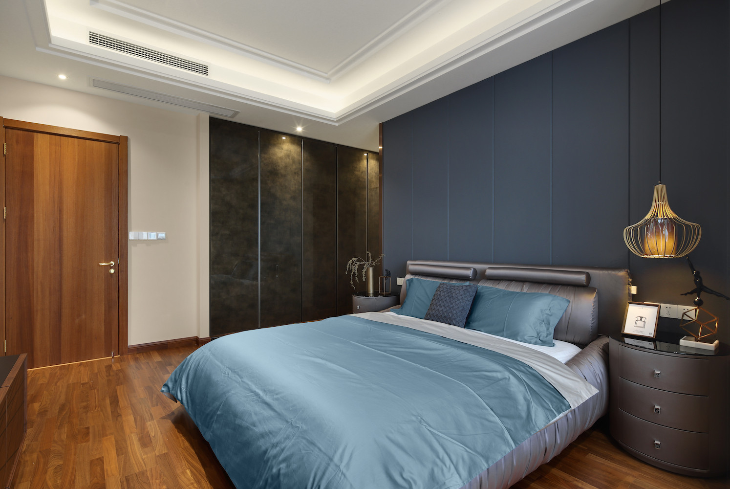 大户型现代风格设计卧室效果图
