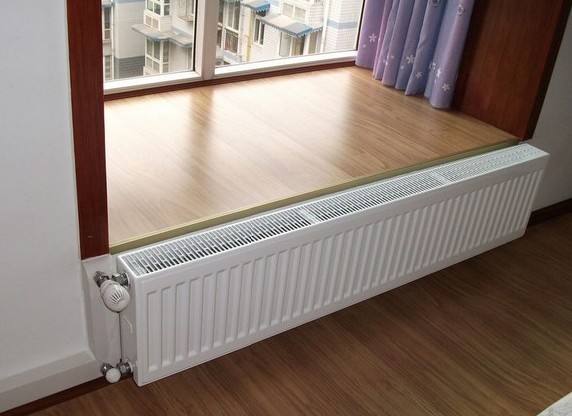 先铺地板还是先包暖气