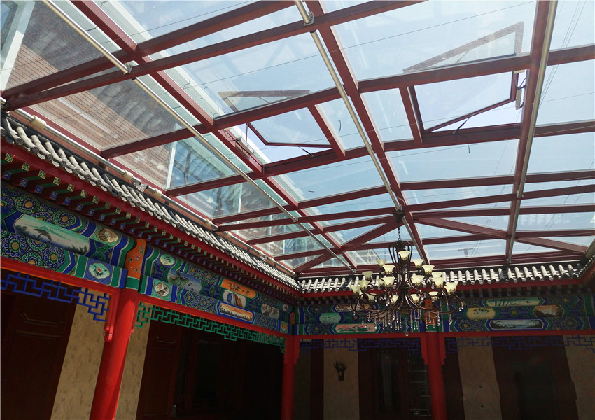 北京封闭四合院屋顶以及地下采光天井工程案例