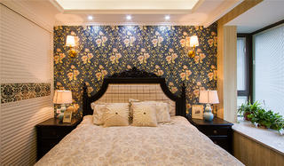 110平三居室设计床头背景墙图片