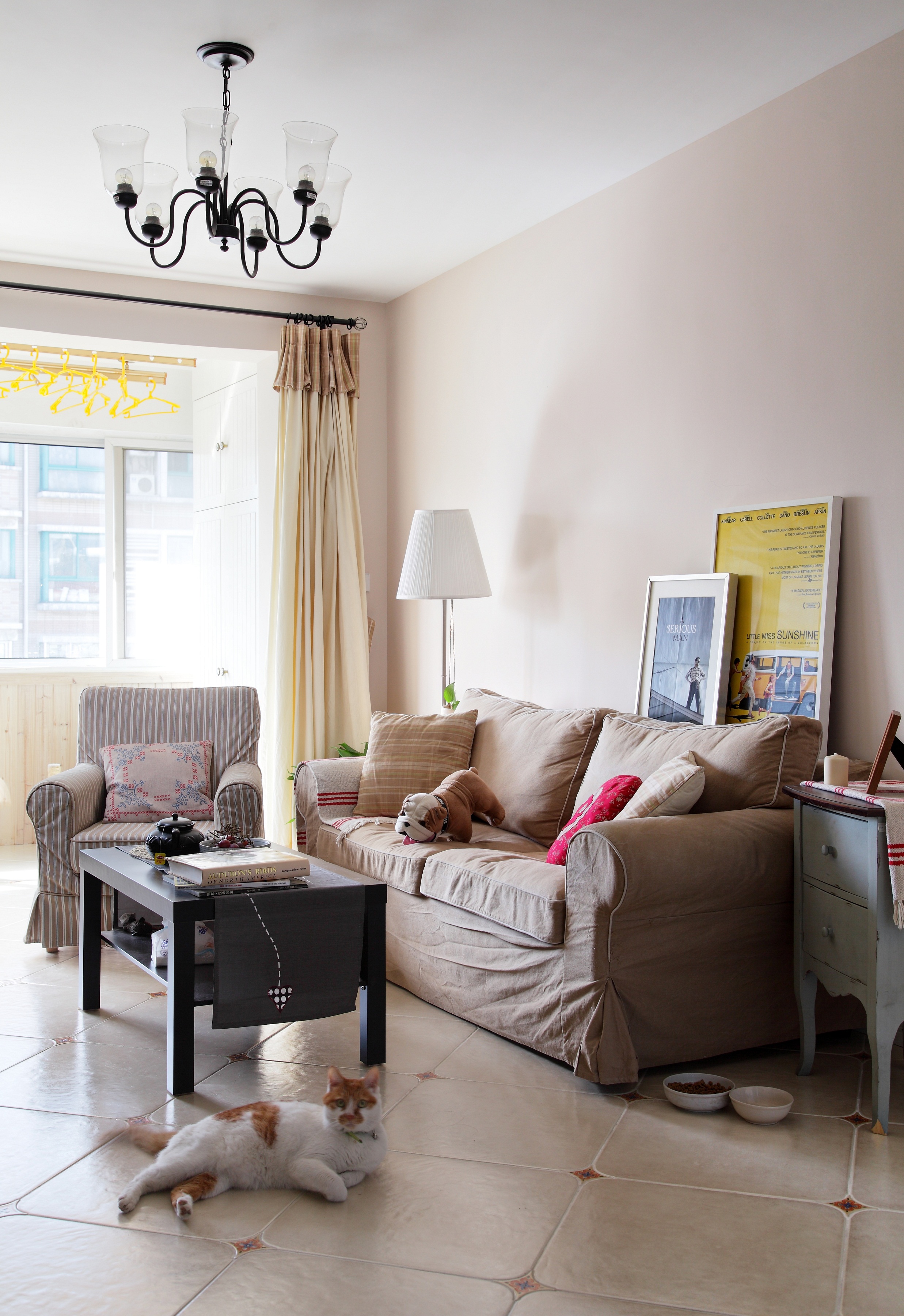 二居室装修,70平米装修,15-20万装修,客厅,北欧风格,沙发背景墙,粉色