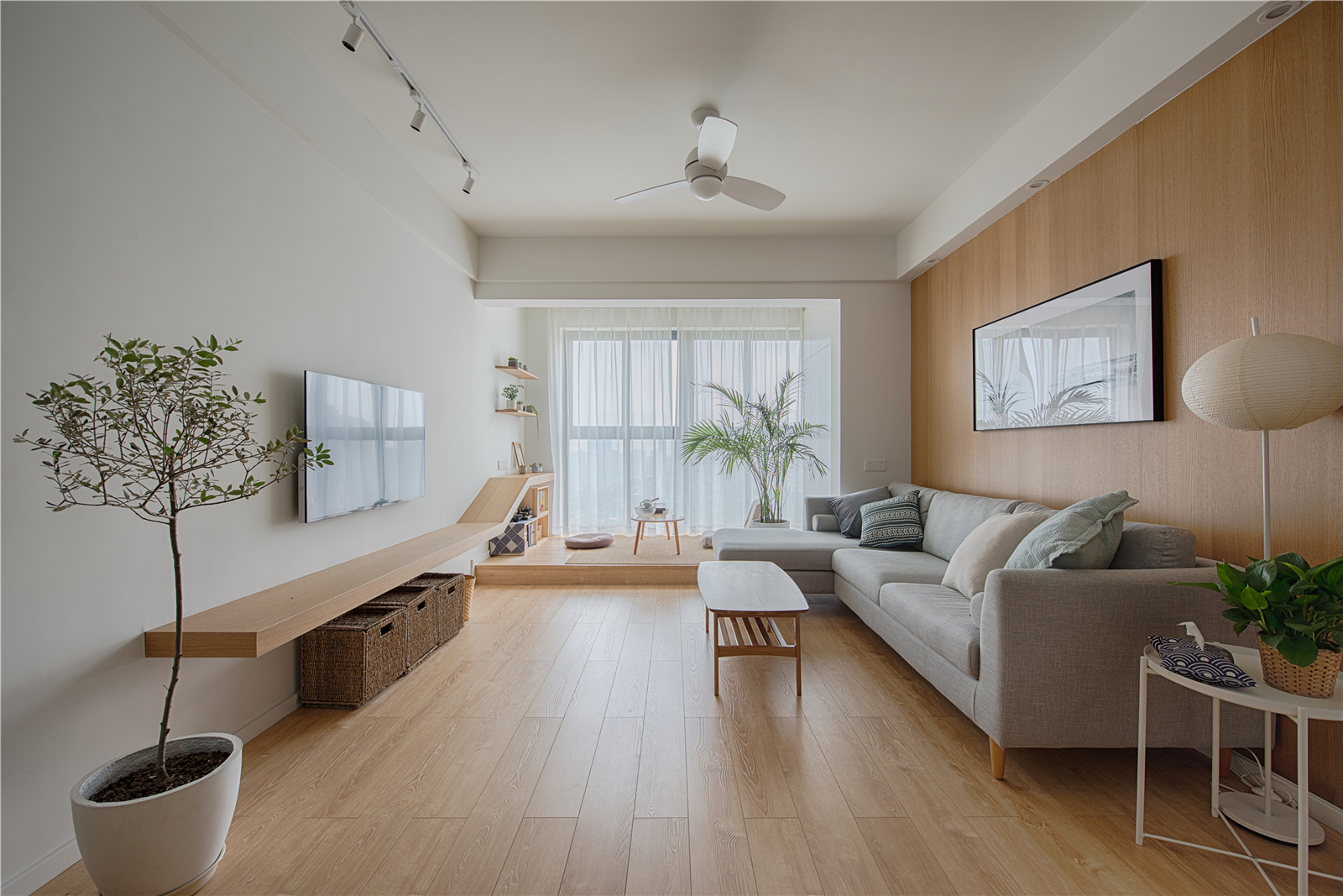 日式风格,15-20万装修,三居室装修,80平米装修,客厅,沙发背景墙,地板,原木色