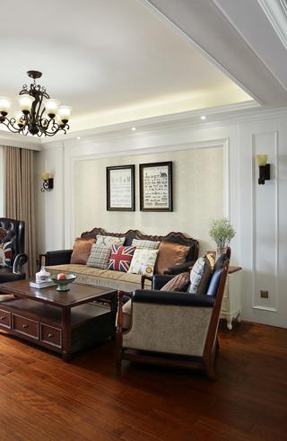 120平美式风格沙发背景墙装修效果图