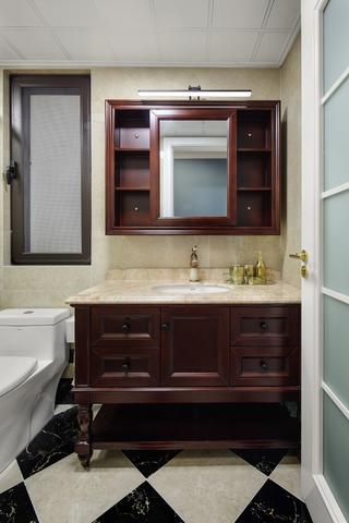 137平美式风格装修浴室柜设计