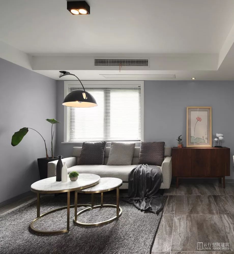 现代风格二居室装修客厅沙发设计
