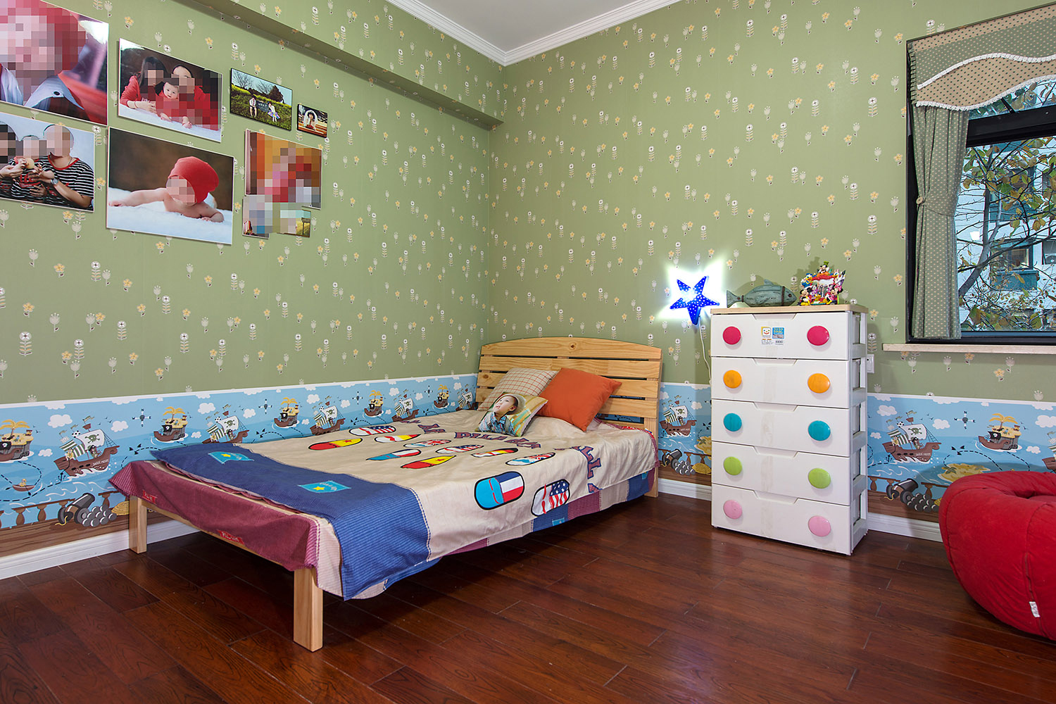 美式风三居室儿童房装修效果图