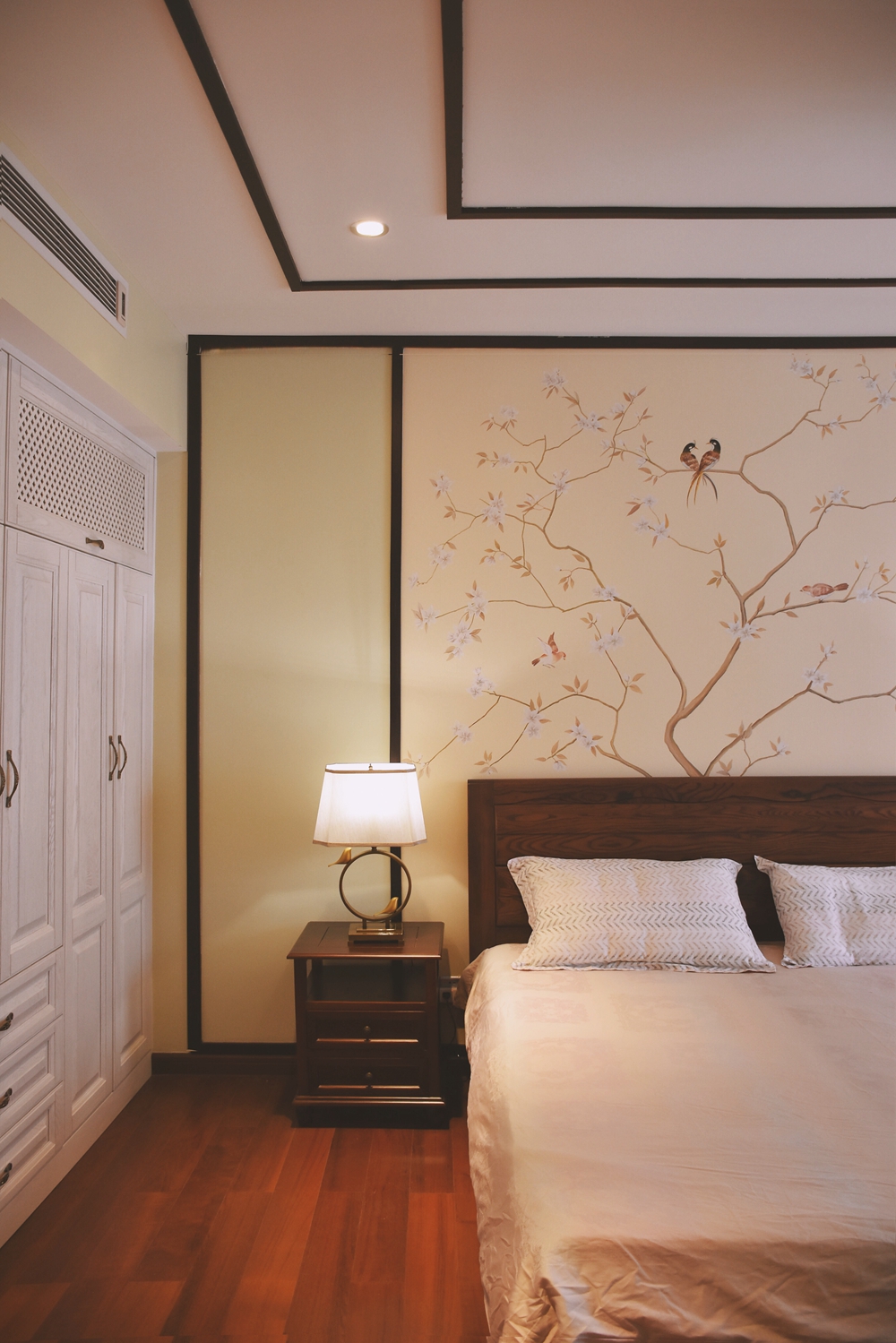 130平新中式设计卧室背景墙图片