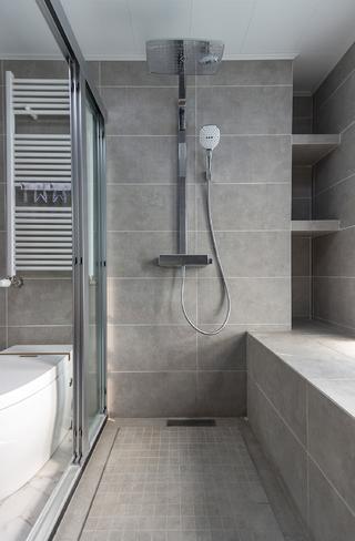 140平北欧风格家淋浴房设计