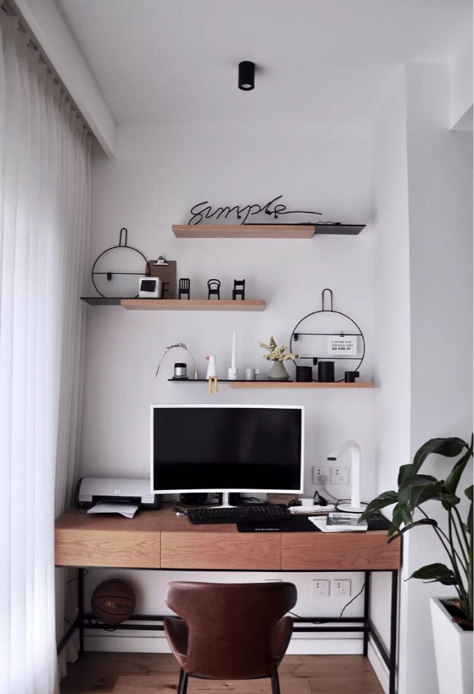 给家装一片这样的置物墙,收纳同时还是创意的背景墙.