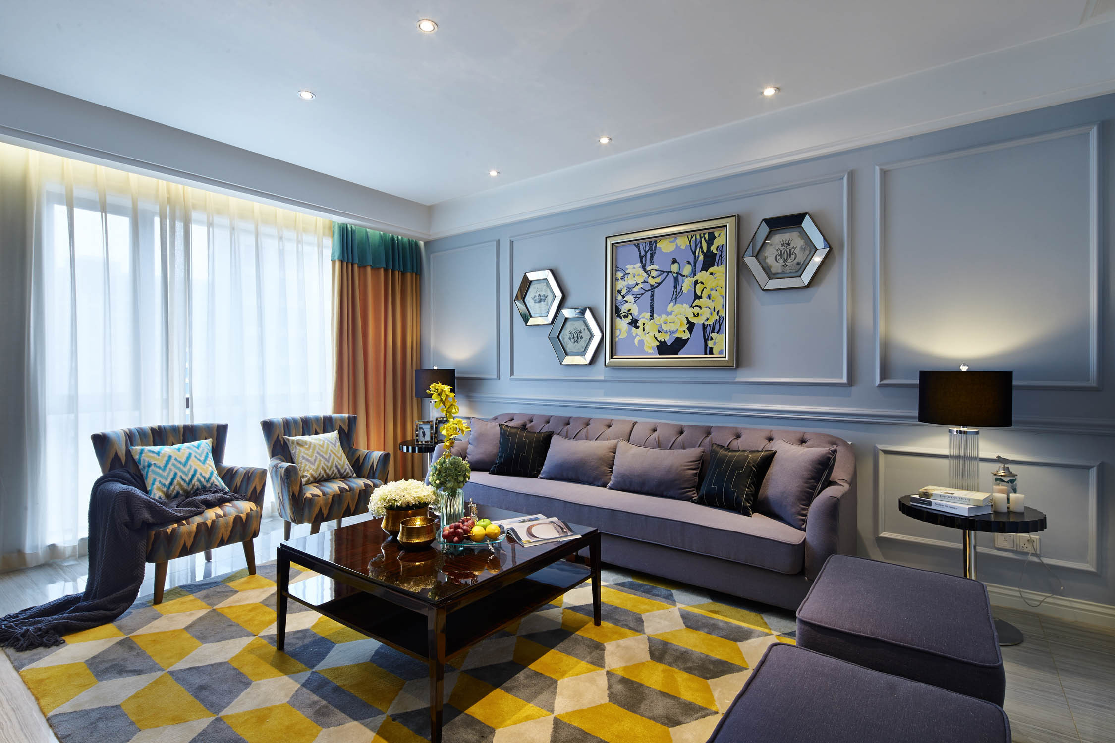 美式古典四居客厅沙发背景墙装修效果图