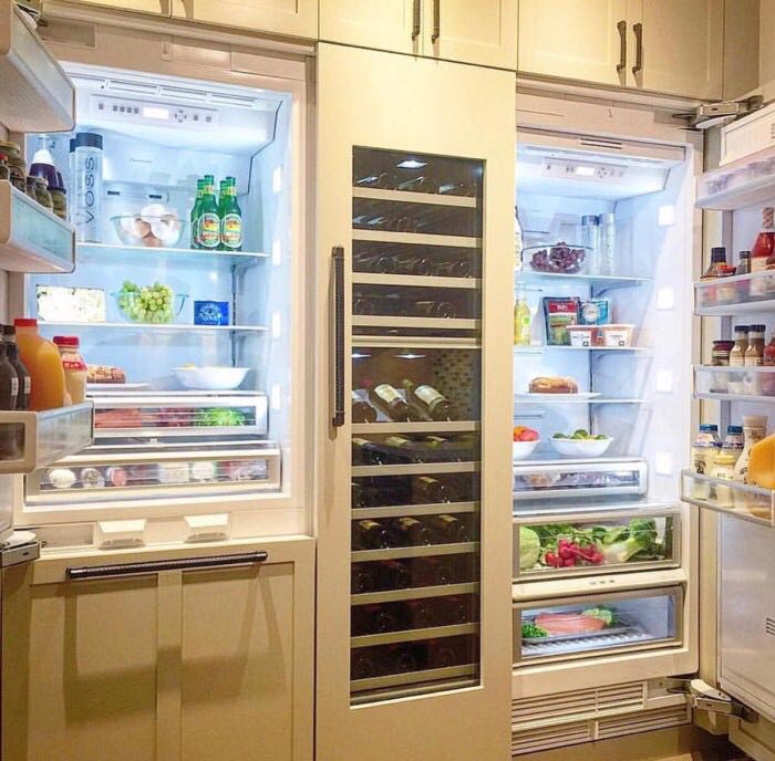 如果有足够的大空间配一个大冰箱是非常不错的可以放下好多东西