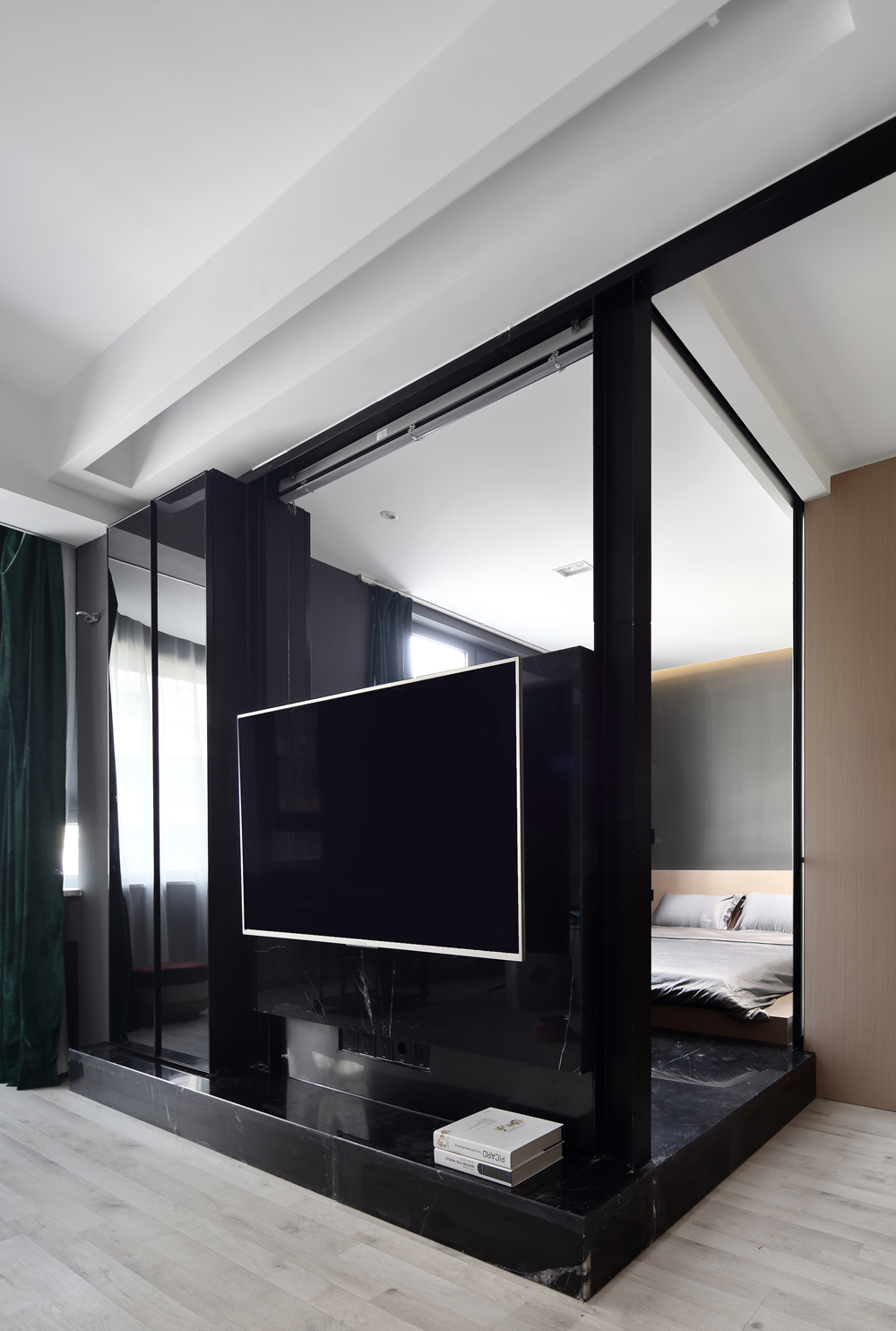 66平米小户型装修地台卧室设计