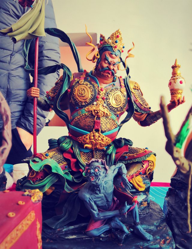 面彩华夏之艳匠人民族之魂