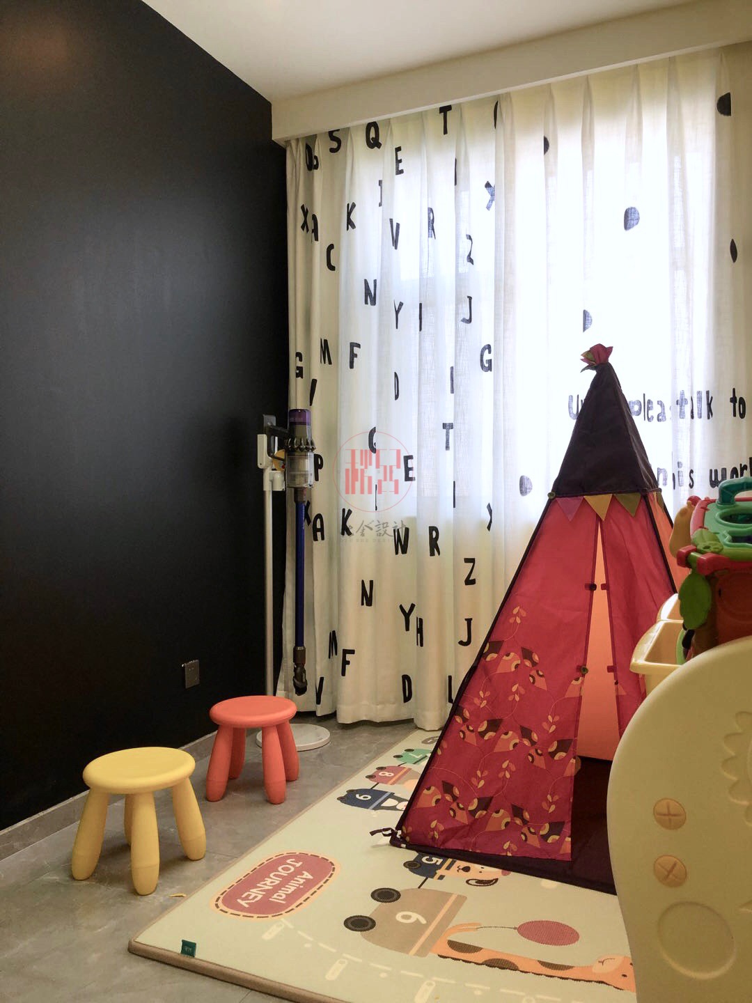 现代简约两居室儿童房装修效果图