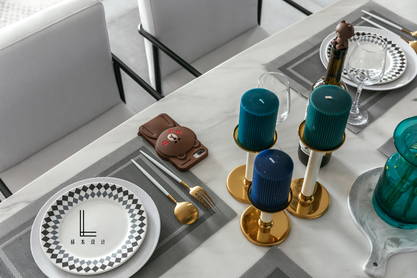 柠』杜松混合茉莉的风,天色好红,温柔好浓