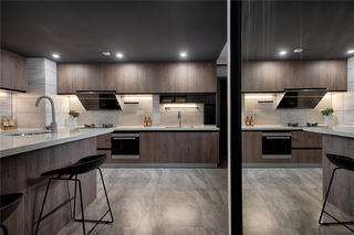 现代三居室厨房装修效果图